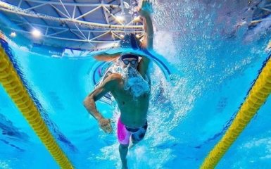 Украинец рекордно победил на чемпионате мира по плаванию