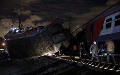 Зіткнення поїзда і електрички в Москві: ЗМІ розповіли про винуватця