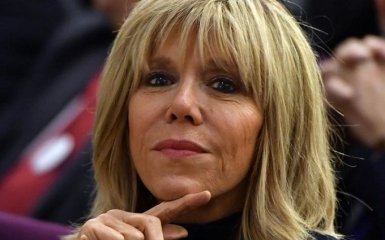 Жена арестованного в РФ журналиста Сущенко попросила о помощи первую леди Франции