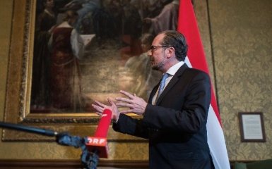 Австрія вводить локдаун для невакцинованих громадян – канцлер