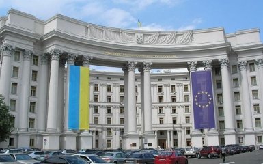 Украина и страны Балтии возмущены скандальным заявлением посла Китая