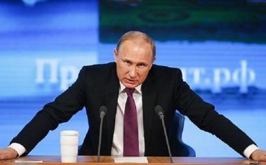 Глава британского МИД сравнил Путина с человеком, который бьет жену