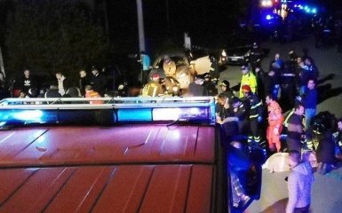 В Италии в ночном клубе произошло смертельное ЧП с множеством погибших и пострадавших: жуткие фото и видео
