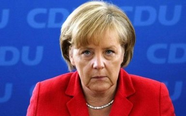 Меркель обговорить проблему мігрантів з прем'єром Туреччини