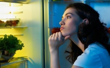 Как бороться с неприятным запахом в холодильнике: 7 надежных способов