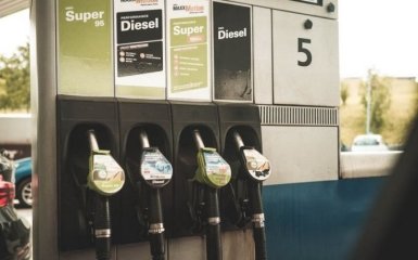 Економіст роз’яснив, що станеться з цінами на бензин у найближчі тижні