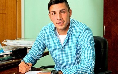 "Карпаты" подписали футболиста из Аргентины: опубликовано фото