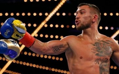 Непереможний російський боксер вимагає бій проти Ломаченко