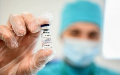 Глава регулятора ЄС виступила з терміновим попередженням про російську вакцину Супутник V