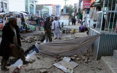 В Афганистане под минометный обстрел попала школа