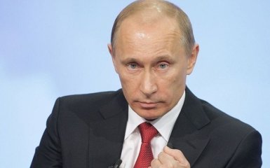 Путін поскаржився, що іноземці відбирають "біологічний матеріал" у росіян
