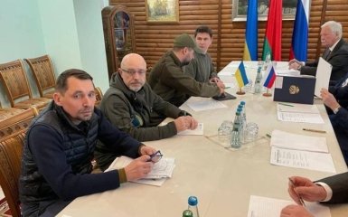 Украина договорилась с РФ по гуманитарным коридорам