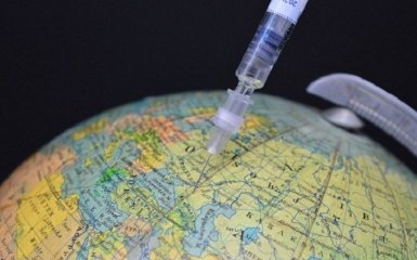 У Словаччині спалахнув новий скандал навколо російської вакцини Спутник V