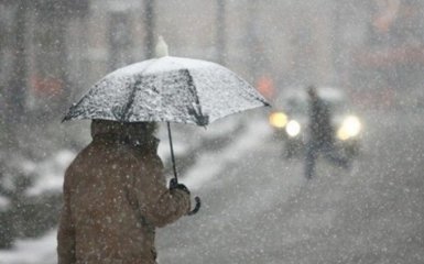 Столкнутся два циклона: в Украине ожидаются сильные метели