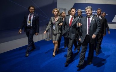 Порошенко рассказал о важных встречах на саммите НАТО