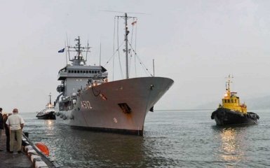 Чотири кораблі НАТО увійшли в порт Батумі
