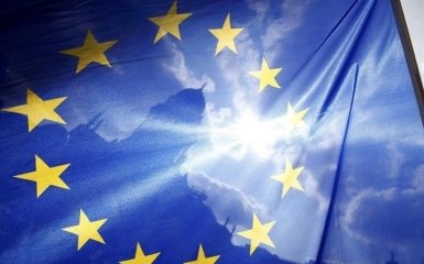 Совет ЕС одобрил финансовую помощь Украине: названа сумма
