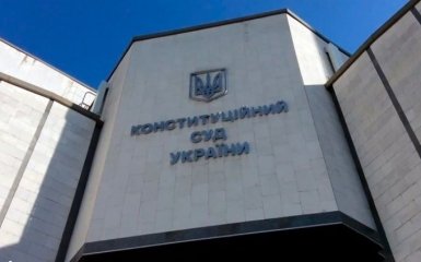 В Україні можуть скасувати скандальний закон, який зіграв на Путіна