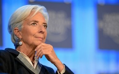 Глава МВФ занепокоїлася щодо порятунку України