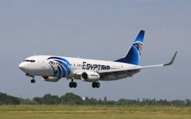 Літак із десятками пасажирів захопили в Єгипті і посадили на Кіпрі