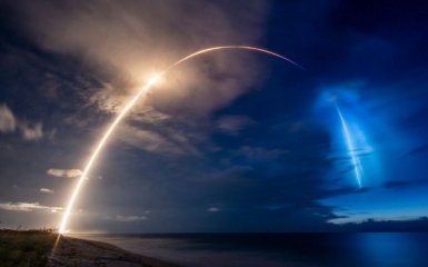 Маск вывел на орбиту новые уникальные спутники - зрелищное видео