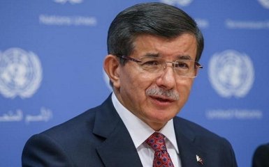 РФ осложняет борьбу с ИГИЛ в Сирии - премьер Турции