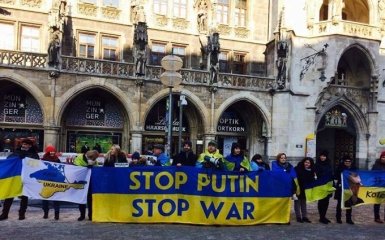 Ярош показал, как в Украине и не только били московских империалистов: опубликованы фото