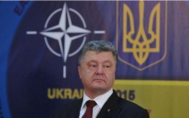 Порошенко заявив про важливе рішення щодо вступу в НАТО