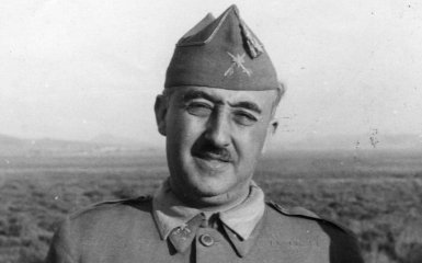 Ексгумація диктатора: в Іспанії перепоховали рештки Франко