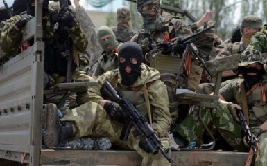 Сеть взбудоражили слухи о войне ДНР и ЛНР