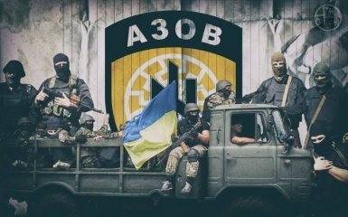 Бойовики ЛНР - труси: "Азов" зробив заяву по затриманим ультрас