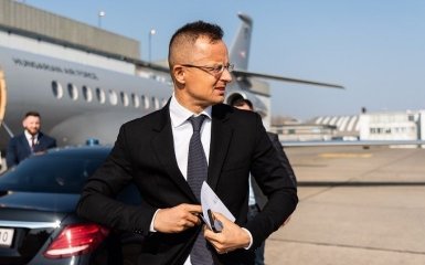 Угорщина відреагувала на вимоги Зеленського щодо зброї і санкцій проти РФ