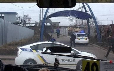 Стрельба с угоном маршрутки в Киеве: появились новые фото, видео и подробности