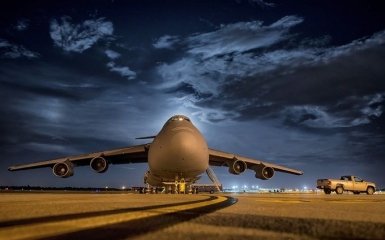 Європарламент вимагає закрити авіасполучення з Білоруссю