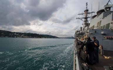 США срочно направили в Черное море боевой корабль: Россия испуганно отреагировала