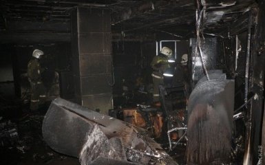 В Одесі коктейлями Молотова підпалили торговий центр, є постраждалі: з'явилися фото