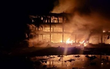 Армія РФ знищила гуманітарний склад Червоного Хреста в Одесі