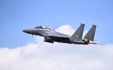 КНДР та Південна Корея підняли у небо винищувачі на тлі зростання напруги