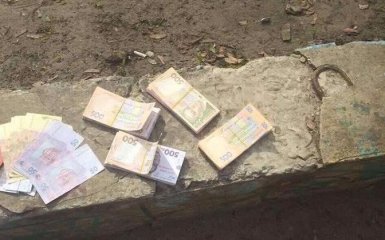 У Харкові затримали хабарника, який за 200 тисяч хотів придбати зупинку