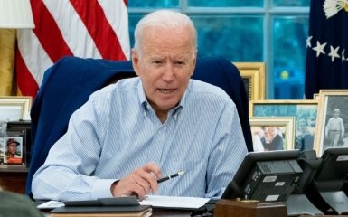 Байден объявил об обязательной вакцинации работников в США и штрафах за отказ