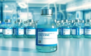 В Калифорнии приостановят вакцинацию препаратом Moderna из-за побочного эффекта
