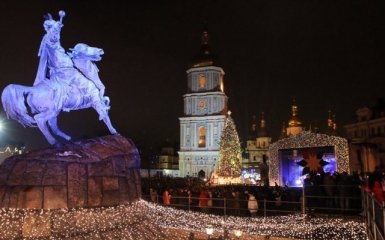 Біля головної ялинки країни відбудеться концерт