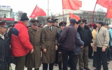 Кримські комуністи пригрозили владі півострова революцією