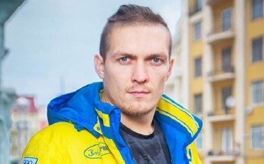 Усик четко высказался о том, чей Крым: появилось фотодоказательство