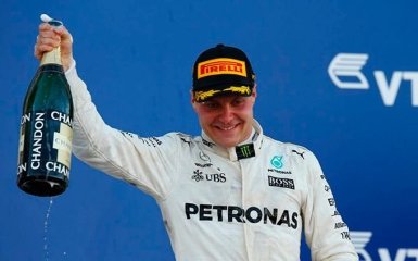 Гонщик Mercedes одержал историческую победу на Гран-при России
