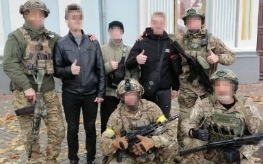 Из российского плена вернули троих морских пехотинцев