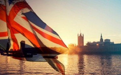 РФ звинувачує Британію у підриві Північних потоків і причетності до удару по Криму