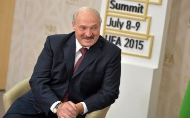 Я готовий ділитися: Лукашенко раптово звернувся до білорусів