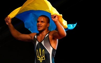 Украинский борец завоевал "золото" чемпионата Европы: опубликовано видео