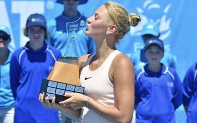 Юная украинская теннисистка победила на взрослом турнире: захватывающее видео финала
